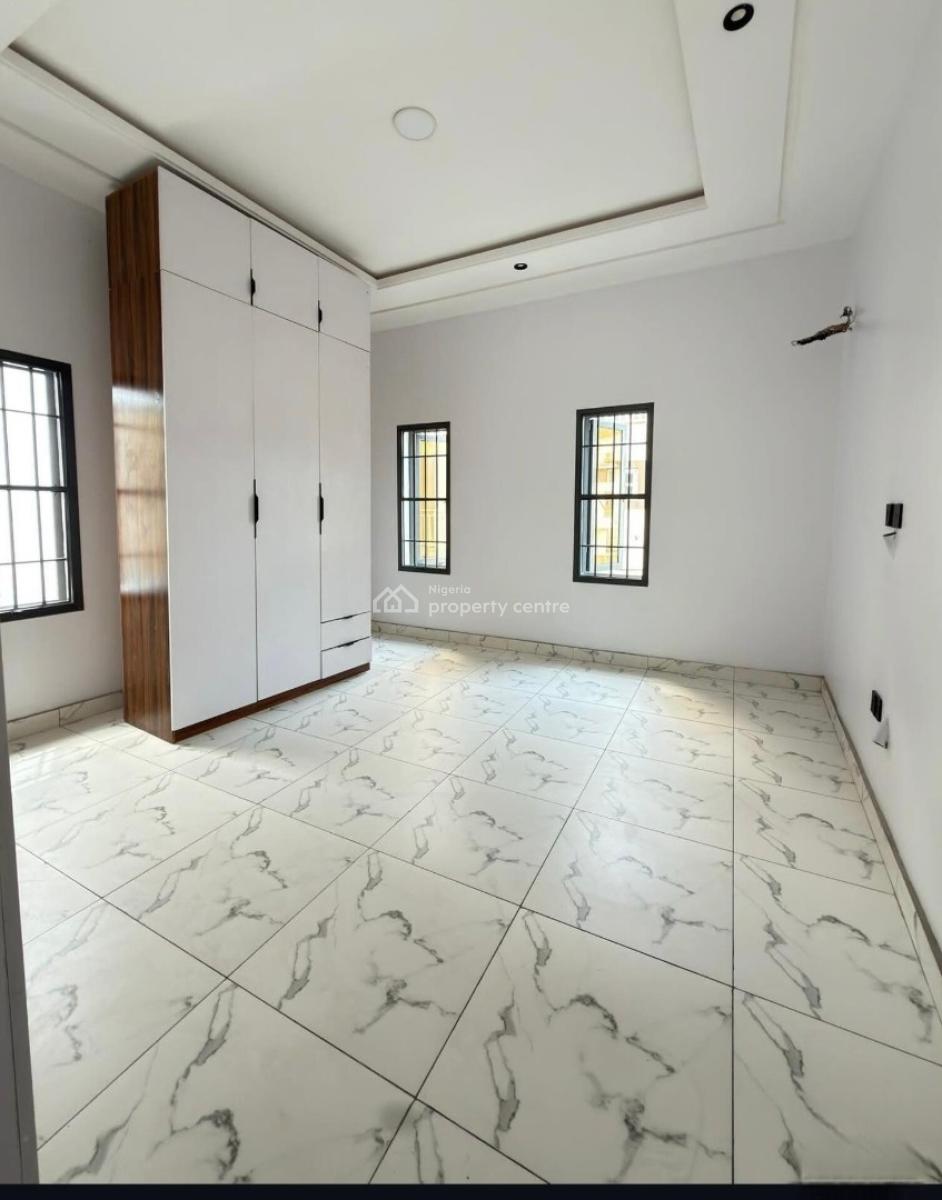 4 Bedroom Detached Duplex, Magodo Phase 1, Gra Phase 1, Magodo, Lagos, Semi-detached Duplex for Sale