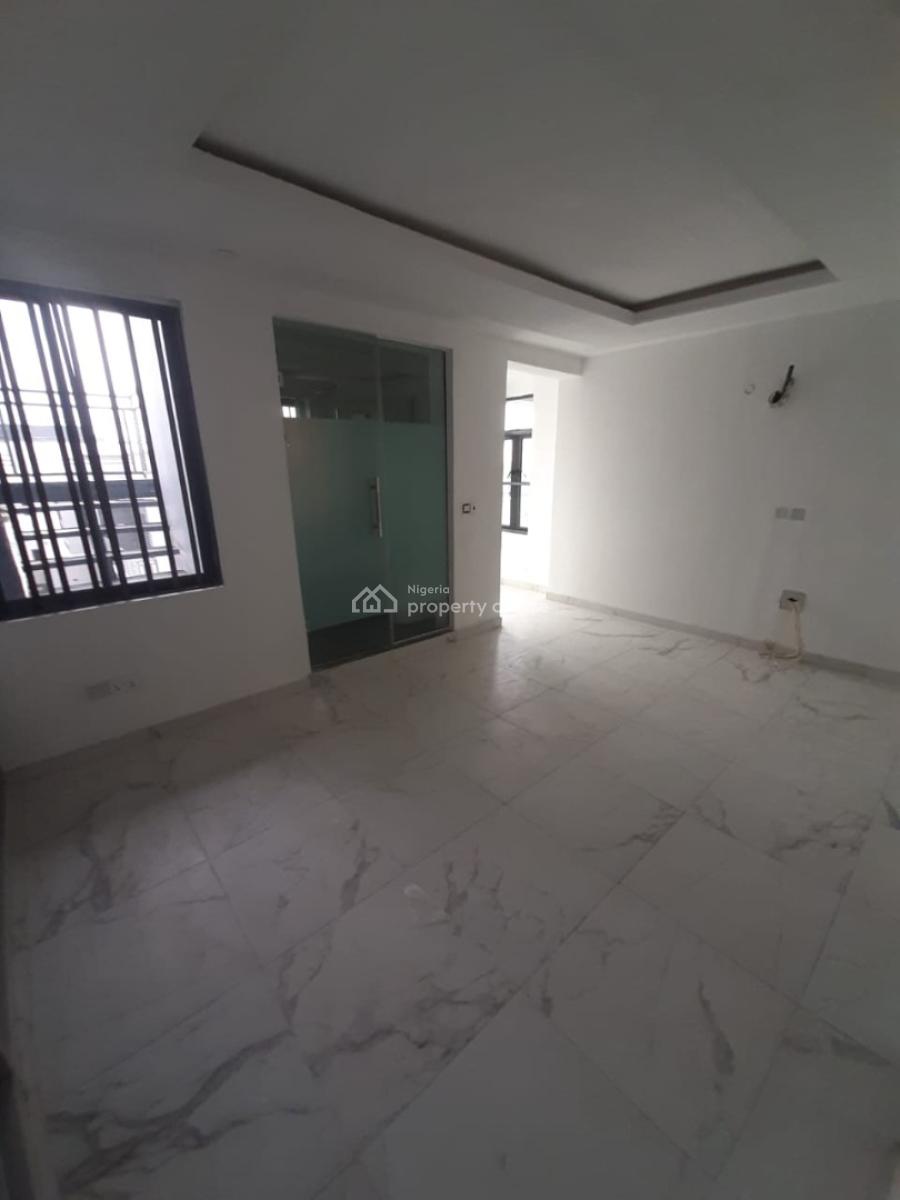 Serviced 3 Bedroom En-suite Maisonette with an Enclosed Fitted Kitchen, Ikate Elegushi, Lekki, Lagos, Flat / Apartment for Rent