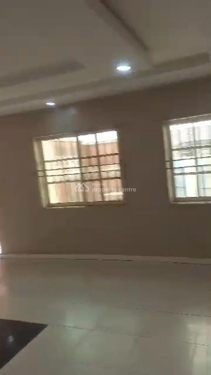 a Fully Finished 3bedroom Apartment, Gowon Estate Egbeda, Egbeda, Alimosho, Lagos, Flat / Apartment for Rent
