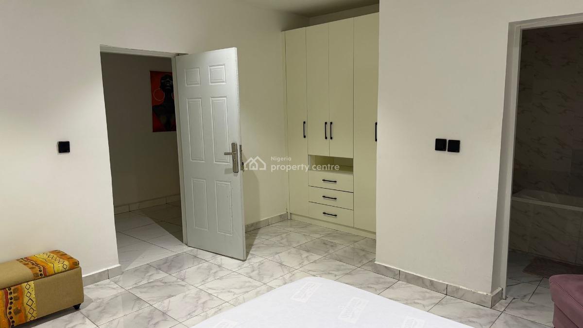 Furnished, Beautifully Finished 2 Bedroom Flat with Guest Toilet, Katampe, Abuja, Flat / Apartment for Rent