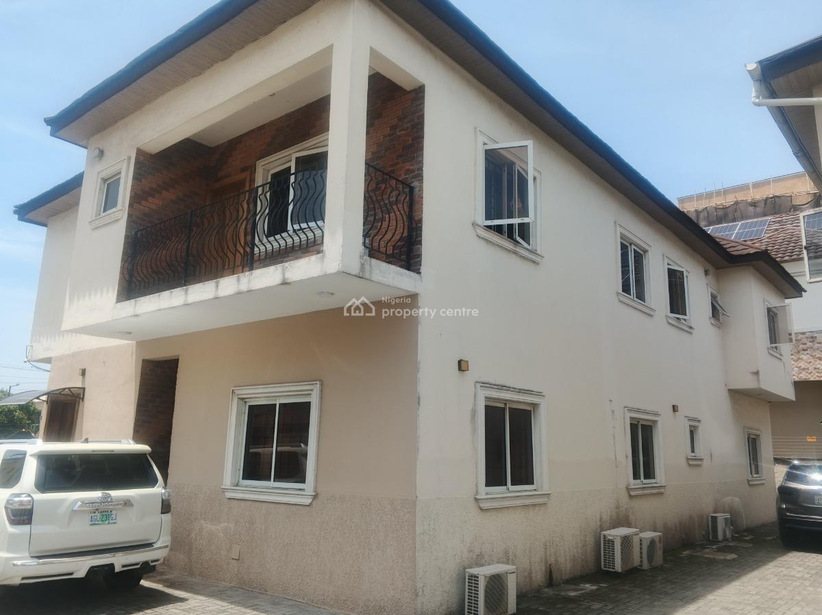 3 Bedrooms (all En-suite) Tastefully Finished 1st Floor Flat, Off Mobolaji Johnson Place, Lekki Phase 1, Lekki, Lagos, Flat / Apartment for Rent