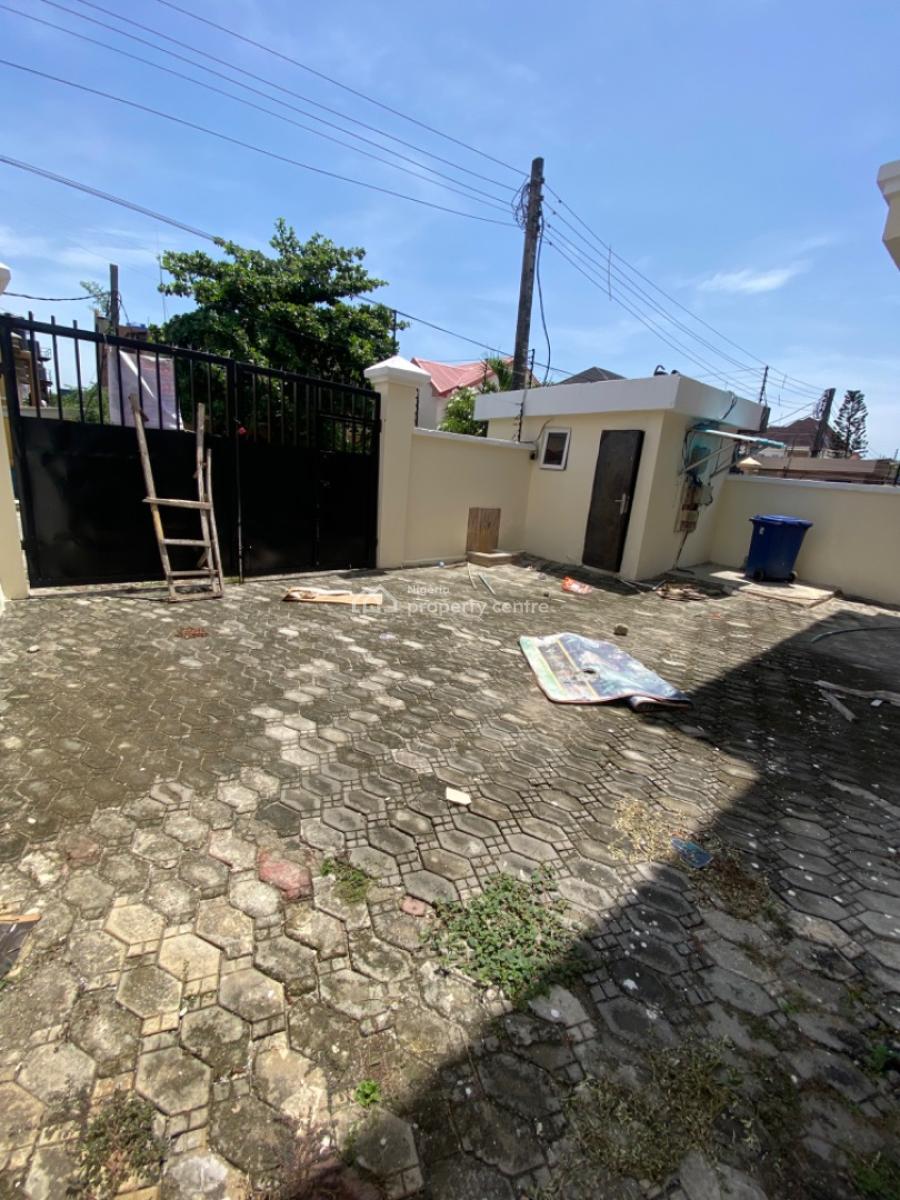 5 Bedrooms Fully Detached Duplex with Bq, Ikota, Lekki, Lagos, Detached Duplex for Rent