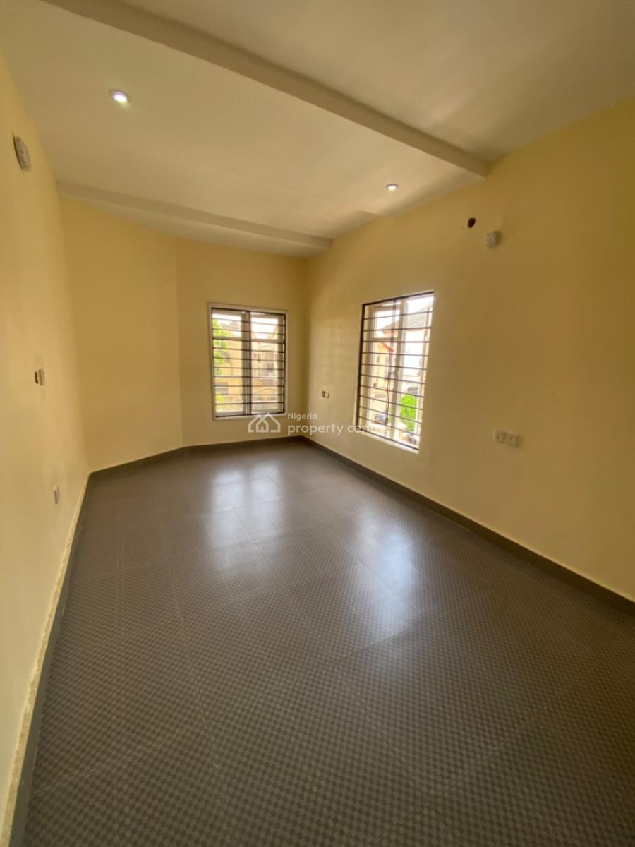 5 Bedrooms Fully Detached Duplex with Bq, Ikota, Lekki, Lagos, Detached Duplex for Rent