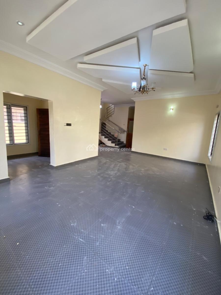 5 Bedrooms Fully Detached Duplex with Bq, Ikota, Lekki, Lagos, Detached Duplex for Rent
