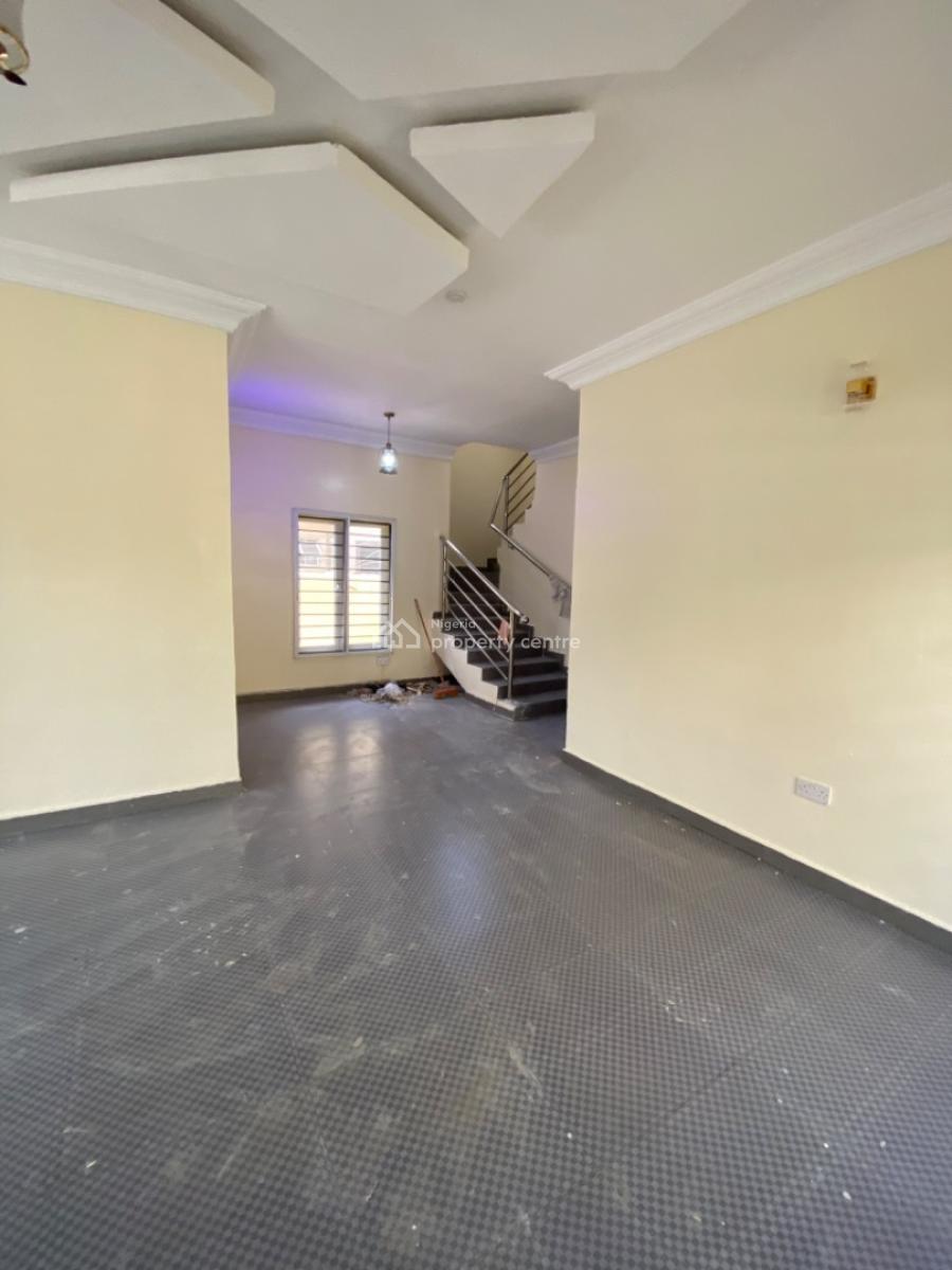 5 Bedrooms Fully Detached Duplex with Bq, Ikota, Lekki, Lagos, Detached Duplex for Rent