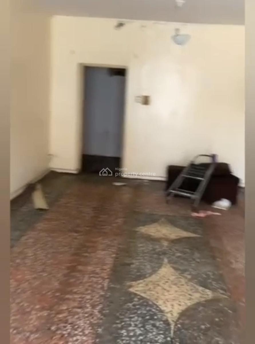 Spacious 3 Bedroom Apartment (ground Floor), Off Toyin Street, Ikeja, Lagos, Flat / Apartment for Rent