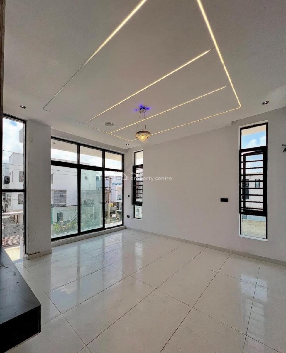 4 Bedroom Semi-detached Duplex with Bq, Ikota, Lekki, Lagos, Semi-detached Duplex for Sale