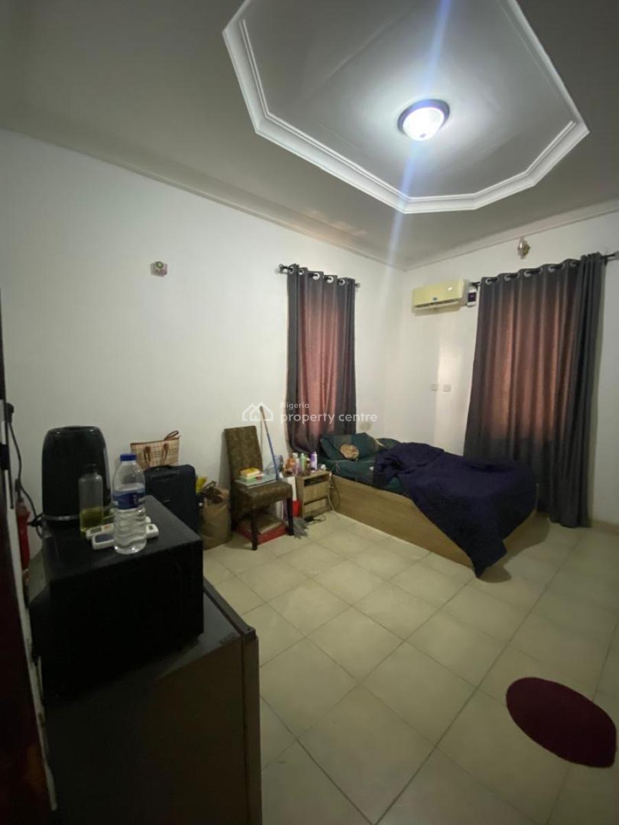 Massive and Standard Miniflat Upstairs, Lekki, Lagos, Mini Flat (room and Parlour) for Rent