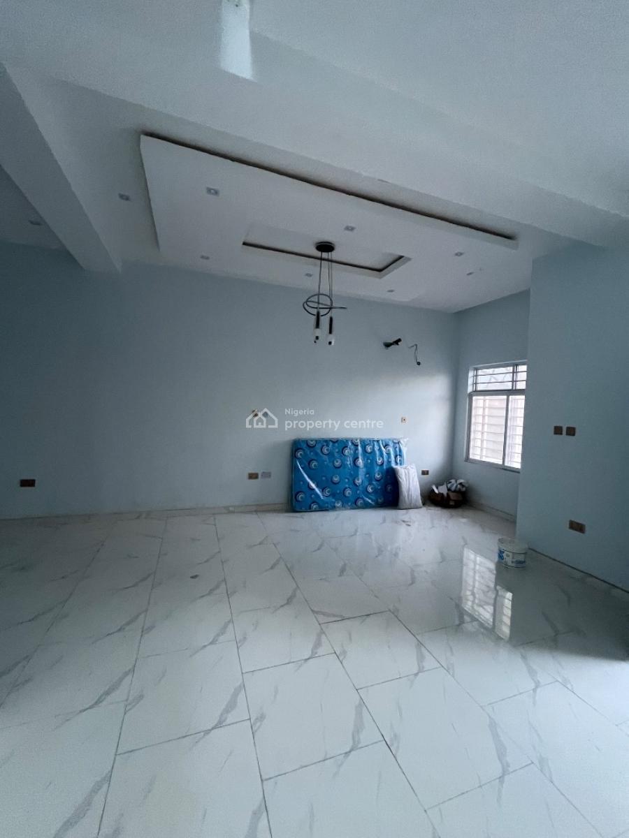 Uniquely Designed and Well Built 4 Bedroom House with Bq and Gatehouse, Lekki Scheme 2 Ogombo Road Ajah Lagos Nigeria, Lekki Phase 2, Lekki, Lagos, Semi-detached Duplex for Sale