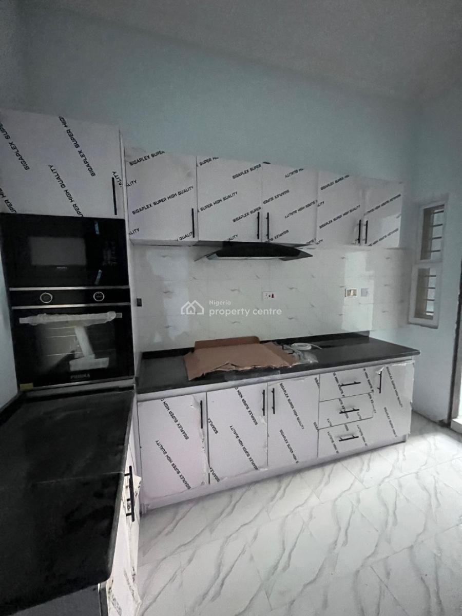 Uniquely Designed and Well Built 4 Bedroom House with Bq and Gatehouse, Lekki Scheme 2 Ogombo Road Ajah Lagos Nigeria, Lekki Phase 2, Lekki, Lagos, Semi-detached Duplex for Sale