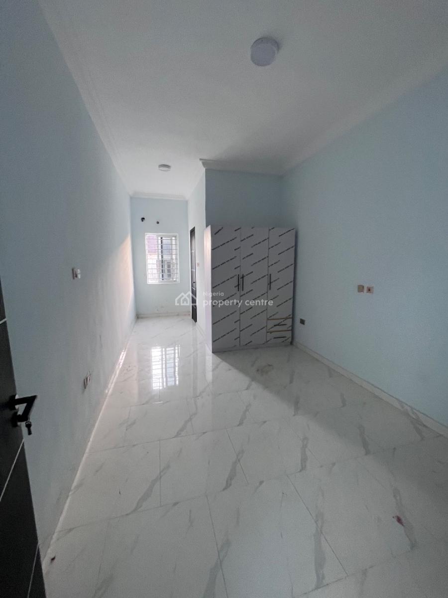 Uniquely Designed and Well Built 4 Bedroom House with Bq and Gatehouse, Lekki Scheme 2 Ogombo Road Ajah Lagos Nigeria, Lekki Phase 2, Lekki, Lagos, Semi-detached Duplex for Sale
