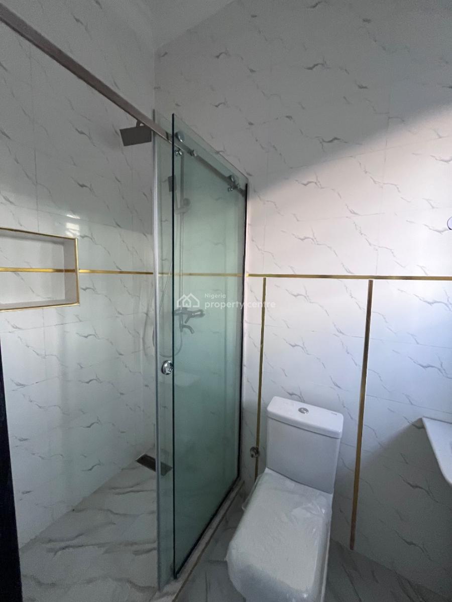 Uniquely Designed and Well Built 4 Bedroom House with Bq and Gatehouse, Lekki Scheme 2 Ogombo Road Ajah Lagos Nigeria, Lekki Phase 2, Lekki, Lagos, Semi-detached Duplex for Sale