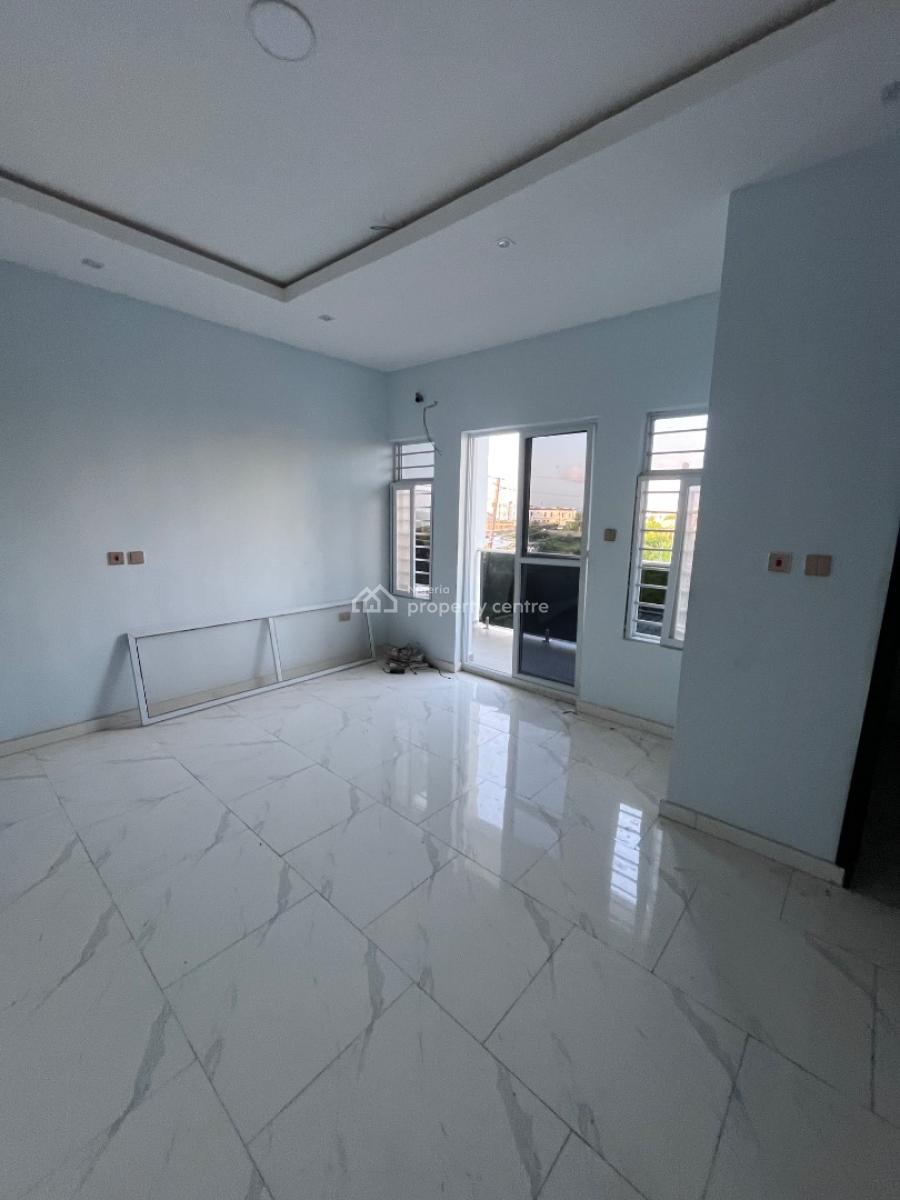 Uniquely Designed and Well Built 4 Bedroom House with Bq and Gatehouse, Lekki Scheme 2 Ogombo Road Ajah Lagos Nigeria, Lekki Phase 2, Lekki, Lagos, Semi-detached Duplex for Sale