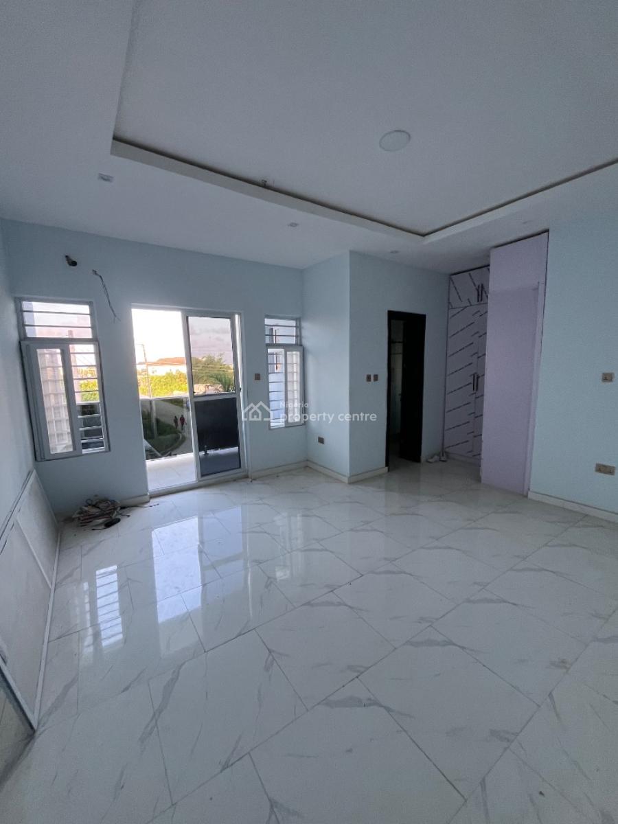 Uniquely Designed and Well Built 4 Bedroom House with Bq and Gatehouse, Lekki Scheme 2 Ogombo Road Ajah Lagos Nigeria, Lekki Phase 2, Lekki, Lagos, Semi-detached Duplex for Sale