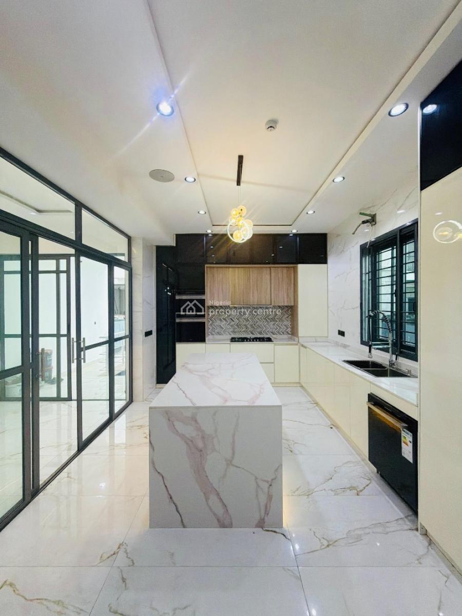 5-bedroom Semi-detached Home, Cowrie Creek Estate, Ikate, Lekki, Lagos, Semi-detached Duplex for Sale
