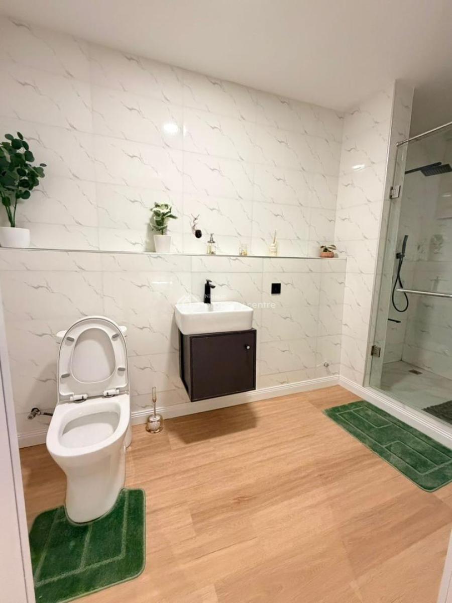 Luxury 1 Bedroom Apartment with Housekeeping and Swimming Pool, Gymnasium,chauffeur on Request,massage and Therapy on Request, Lekki Phase 1, Lekki, Lagos, Flat / Apartment Short Let