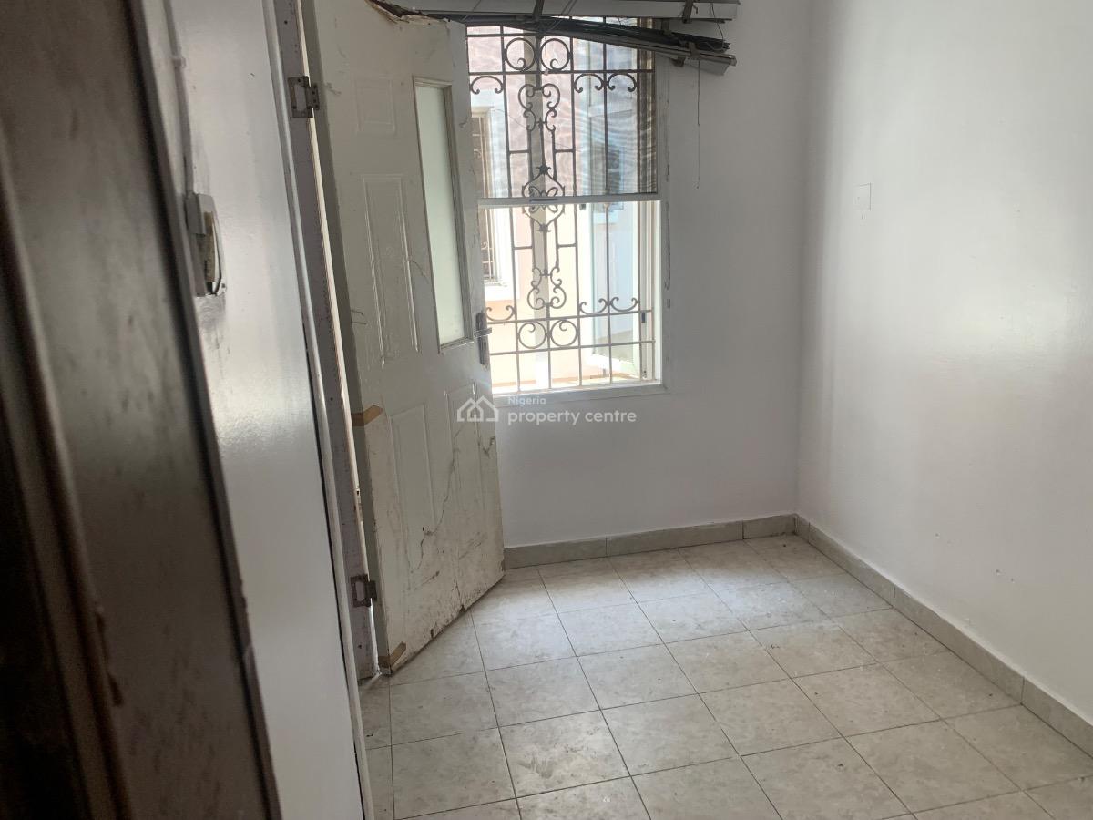 Bq, Conservation Center - Chevron Axis, Lekki, Lagos, Self Contain (single Rooms) for Rent