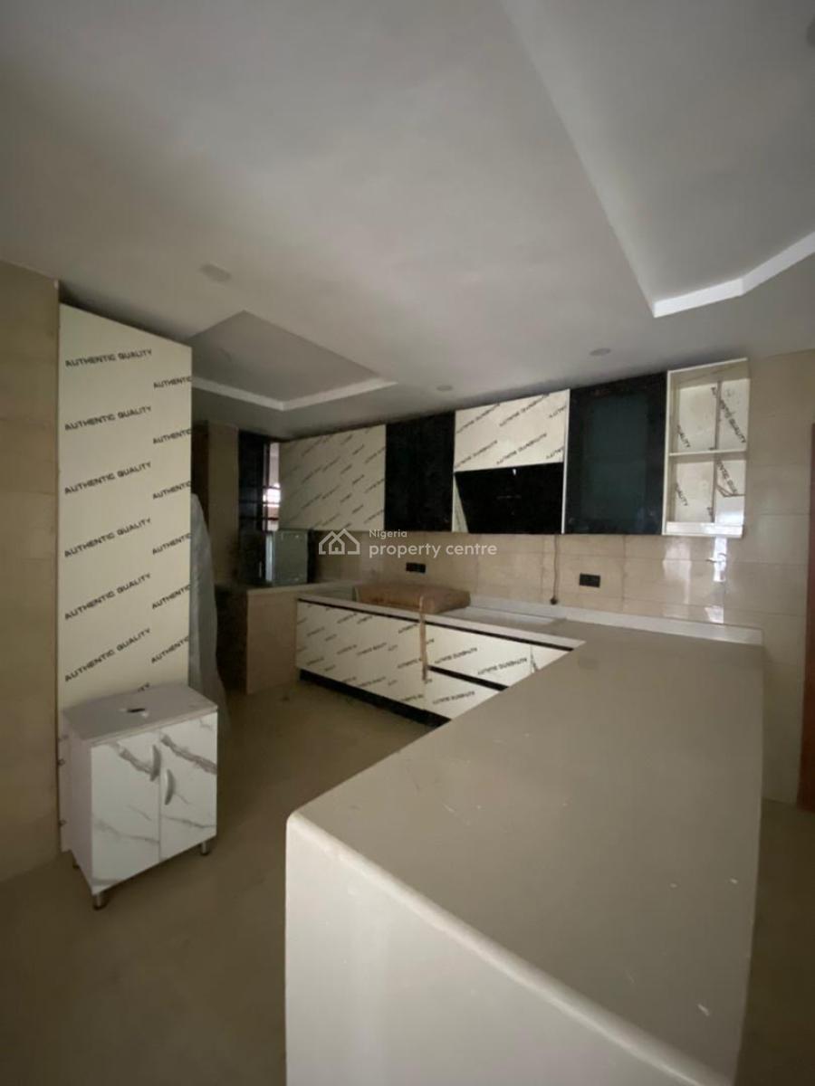 Luxury 3-bedroom Apartment with Bq (unfurnished), Victoria Island (vi), Lagos, Flat / Apartment for Sale