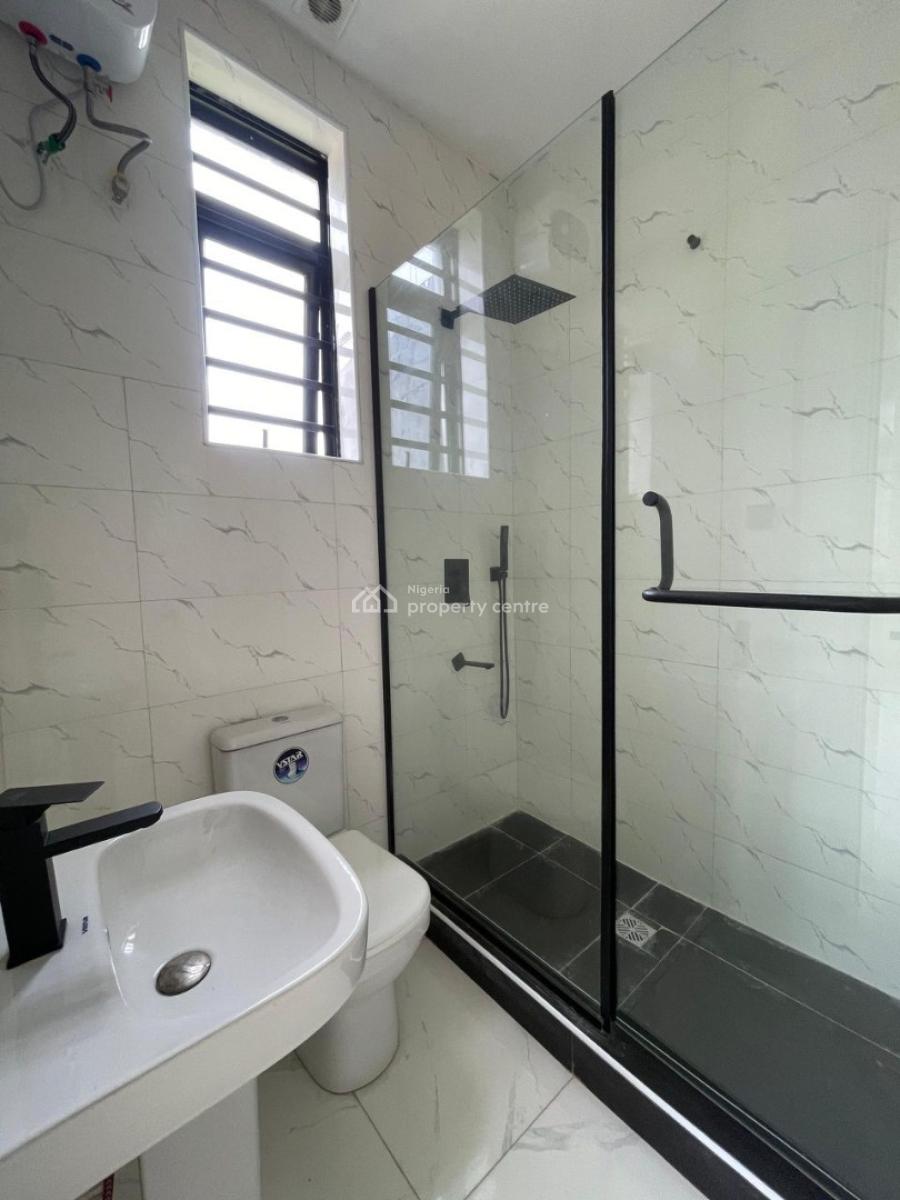 Beautiful Spacious 5bed Detached House, Lekki Phase 1, Lekki, Lagos, Detached Duplex for Sale