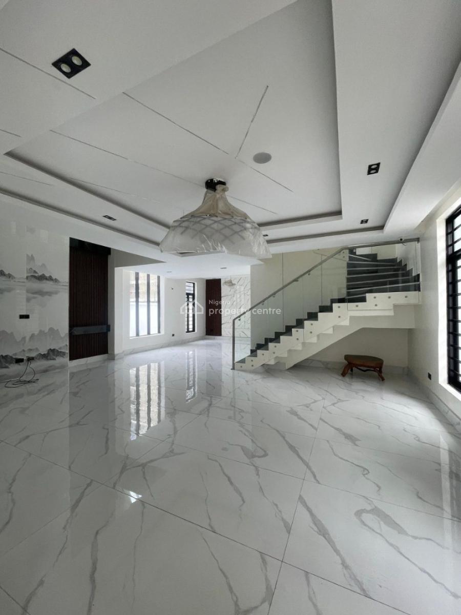 Beautiful Spacious 5bed Detached House, Lekki Phase 1, Lekki, Lagos, Detached Duplex for Sale