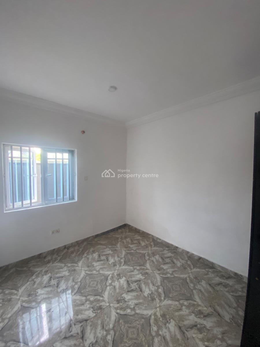 Clean Potabel Mini Flat Available, Olokonla, Sangotedo, Ajah, Lagos, Mini Flat (room and Parlour) for Rent
