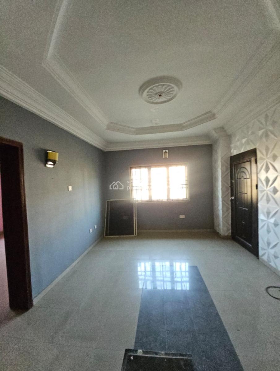 5-bedroom Detached House at Waterfront Estate, Magodo Phase 1, Waterfront Estate, Gra Phase 1, Magodo, Lagos, Detached Duplex for Rent