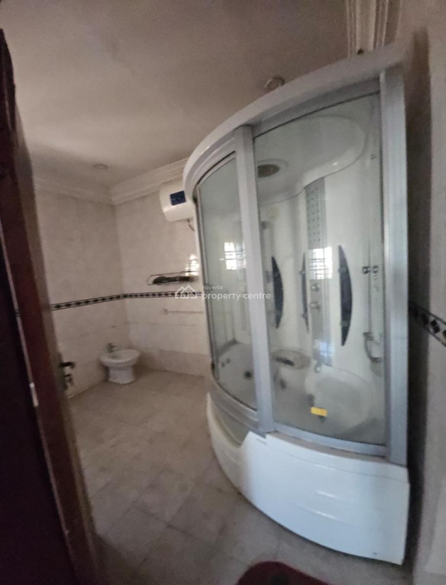 5-bedroom Detached House at Waterfront Estate, Magodo Phase 1, Waterfront Estate, Gra Phase 1, Magodo, Lagos, Detached Duplex for Rent