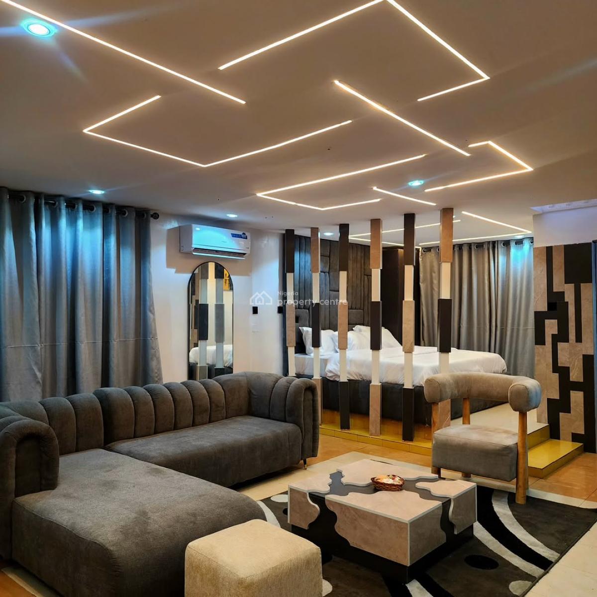 Mrfargi Residence 6 Bedroom Apartment with Ps5 & 2 Living Rooms, Moses Street, Gra Phase 2, Magodo, Lagos, Flat / Apartment Short Let