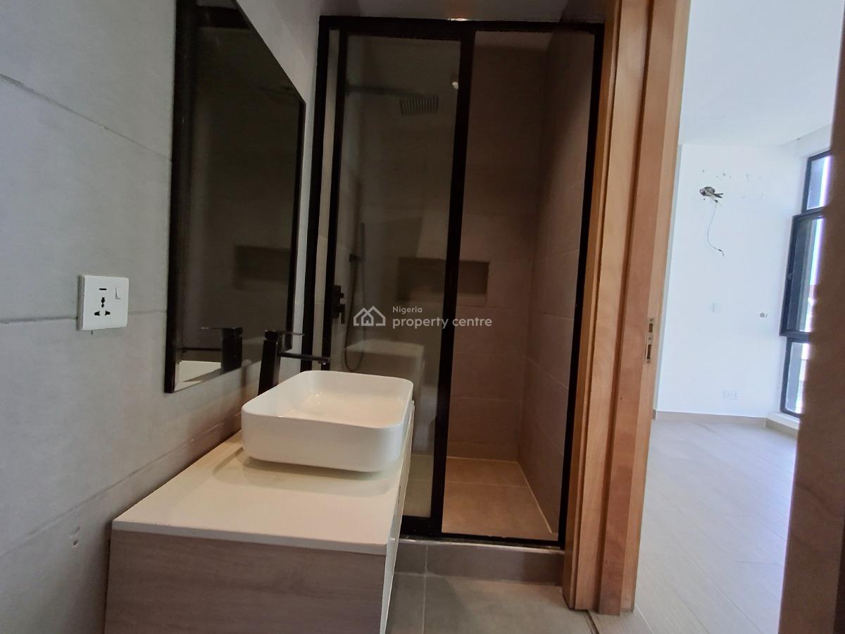 4 Bedroom Terrace with Bq, Lekki Phase 1, Lekki, Lagos, House for Rent