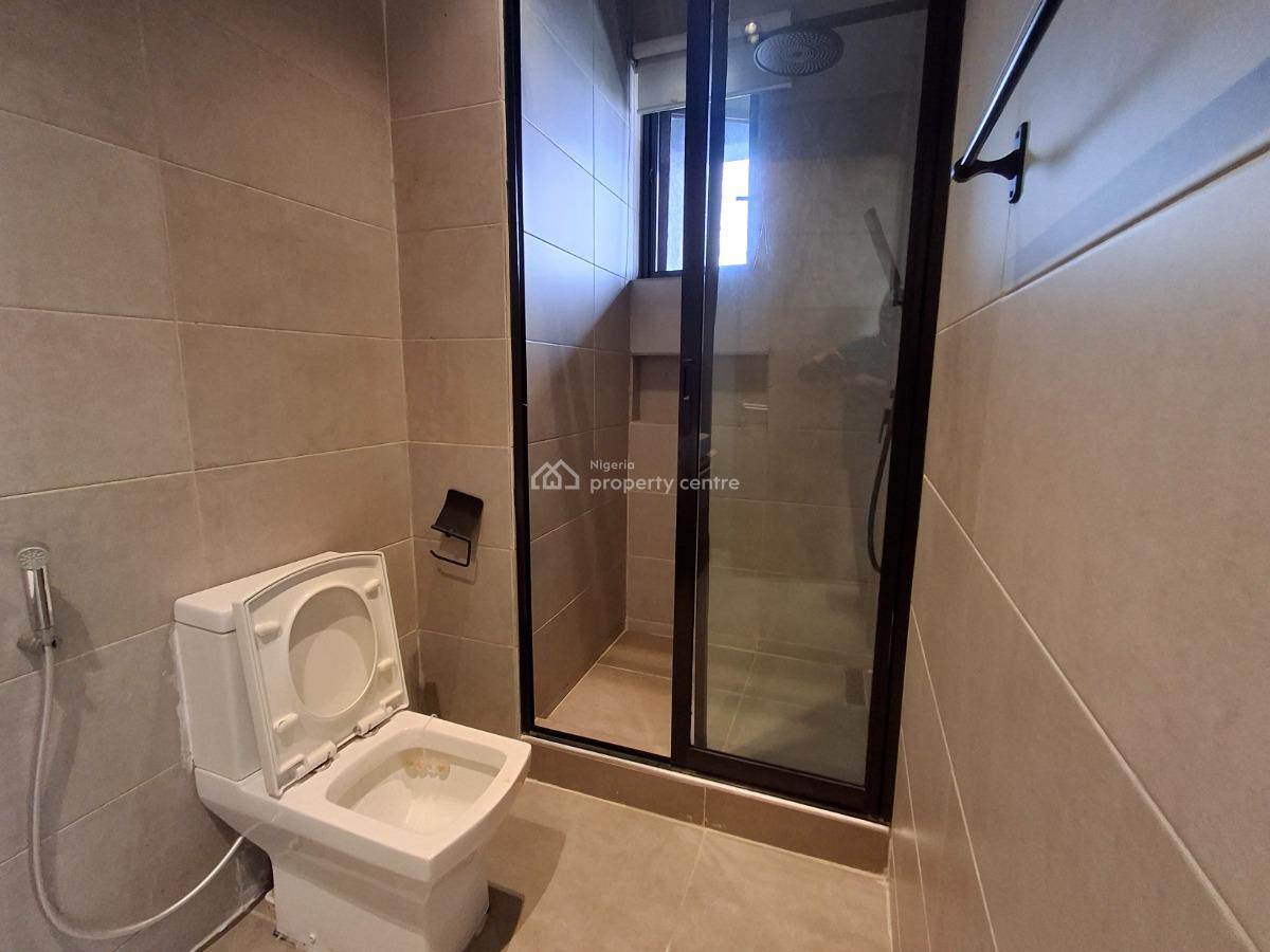 4 Bedroom Terrace with Bq, Lekki Phase 1, Lekki, Lagos, House for Rent