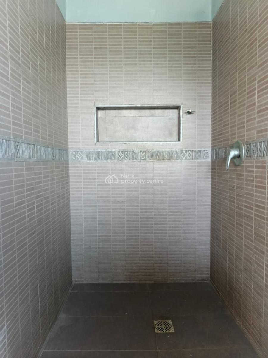 2 Bedroom Maisonette with an Open Kitchen, Off Ahmadu Bello Way, Victoria Island (vi), Lagos, Flat / Apartment for Rent