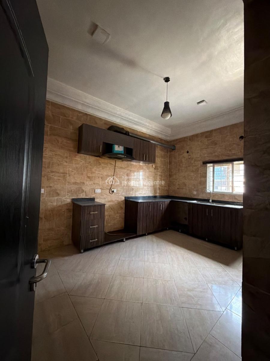 Spacious 2 Bedroom Flat, Kado, Jahi, Kado, Abuja, Flat / Apartment for Rent