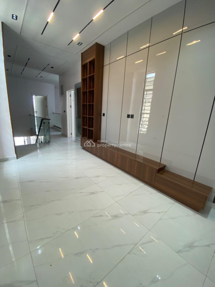 a Contemporary 5 Bedrooms Detached Duplex with a Swimming Pool, Lekki -lagos -nigeria, Ikota, Lekki, Lagos, Detached Duplex for Sale