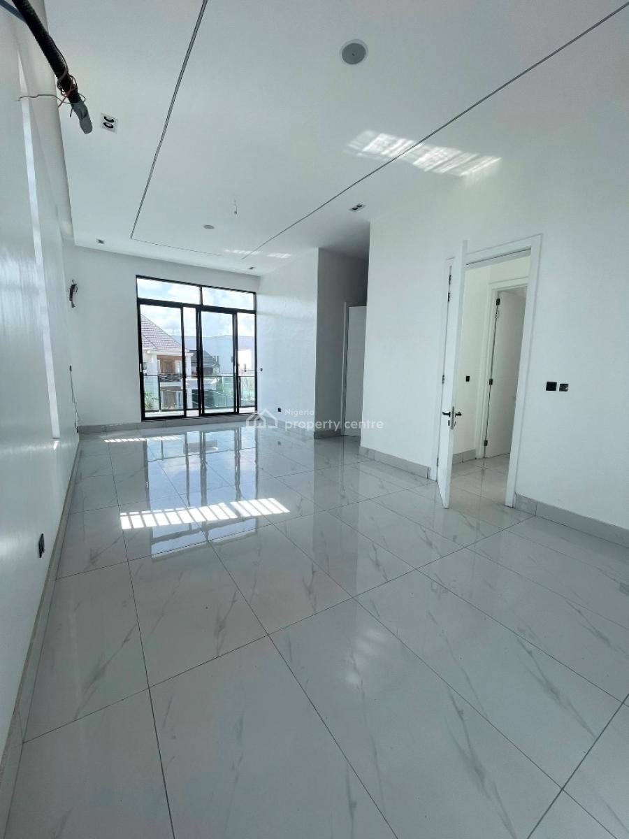 Spacious 5 Bedroom Duplex, Ikota, Lekki, Lagos, Detached Duplex for Sale