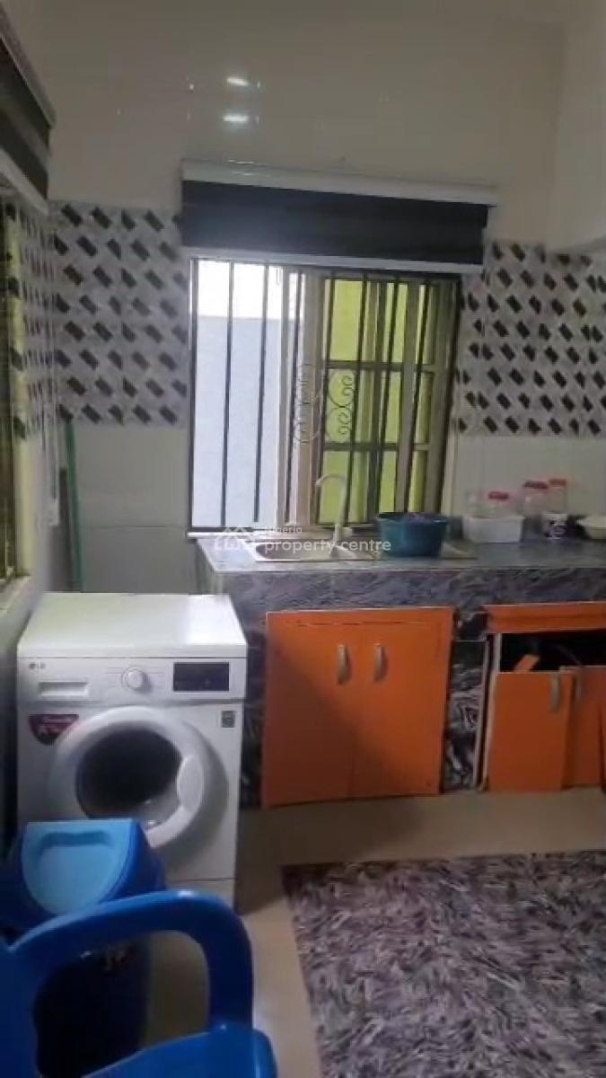 Distress Well Mainaintained 3 Bedroom & 2 Bedroom Semi-detached Duplex, Green Ville Estate Badore, Ajah, Lagos, Semi-detached Duplex for Sale
