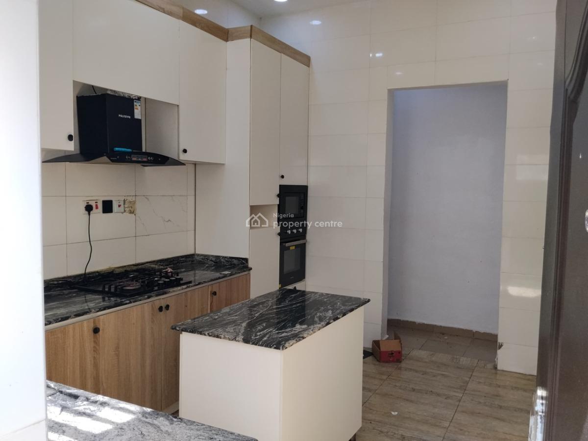 Well Maintained Luxury 4 Bedroom Terrace House, Harris Drive, By Vgc, Ikota, Lekki, Lagos, Terraced Duplex for Sale