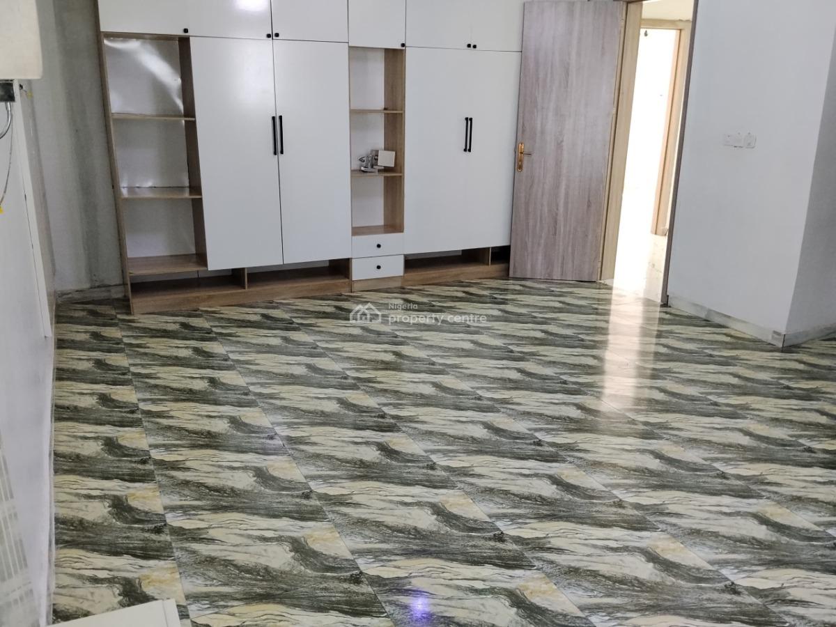 Well Maintained Luxury 4 Bedroom Terrace House, Harris Drive, By Vgc, Ikota, Lekki, Lagos, Terraced Duplex for Sale