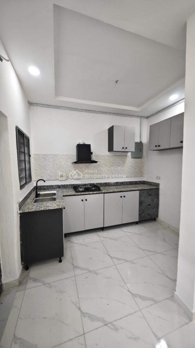 Luxury Partly Serviced 2 Bedrooms Flat Comes with 5kva Solar Inverter, Off Palace Road, Oniru, Victoria Island (vi), Lagos, Flat / Apartment for Rent