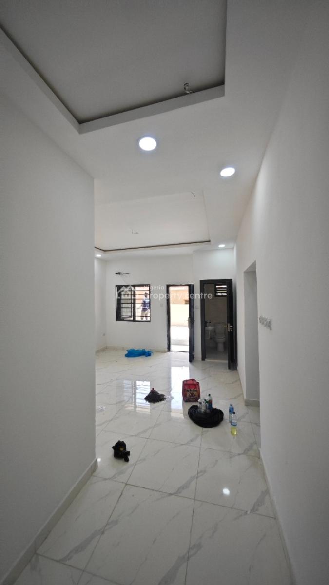 Luxury Partly Serviced 2 Bedrooms Flat Comes with 5kva Solar Inverter, Off Palace Road, Oniru, Victoria Island (vi), Lagos, Flat / Apartment for Rent