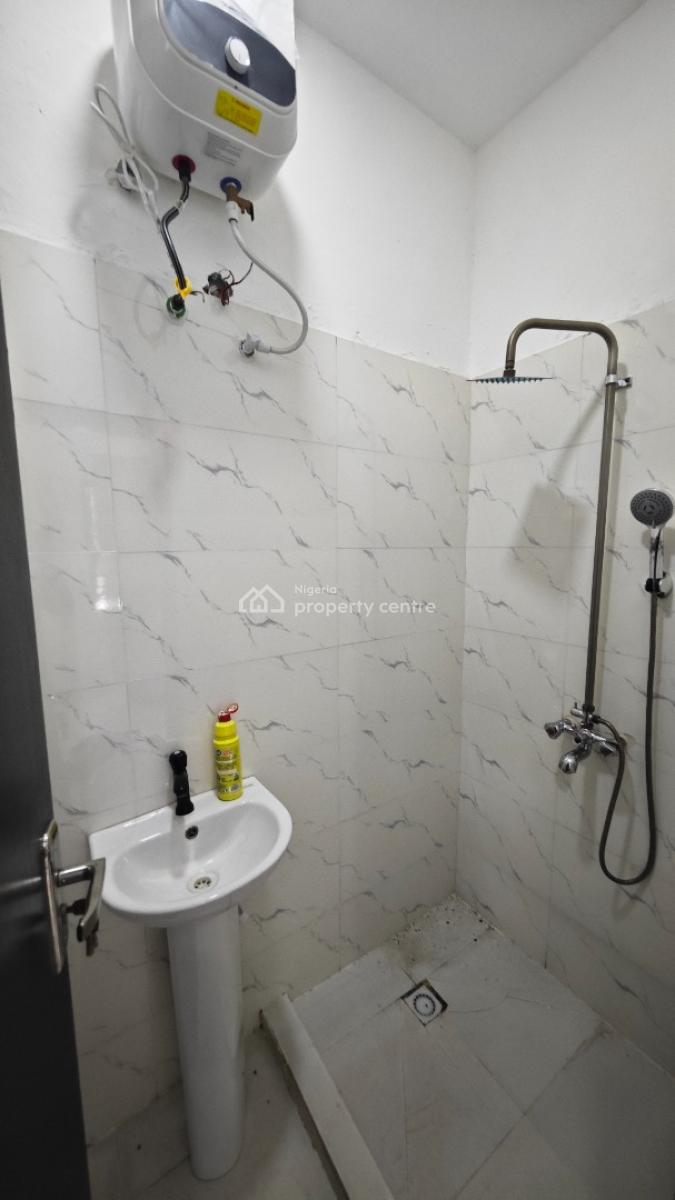 Luxury Partly Serviced 2 Bedrooms Flat Comes with 5kva Solar Inverter, Off Palace Road, Oniru, Victoria Island (vi), Lagos, Flat / Apartment for Rent