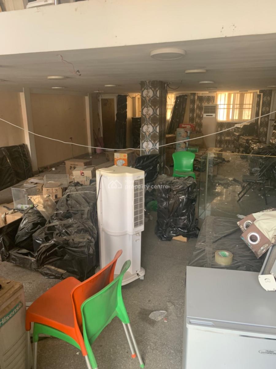 84sqm Shop Space on The Ground Floor, Mabushi, Abuja, Mabushi, Abuja, Shop for Rent