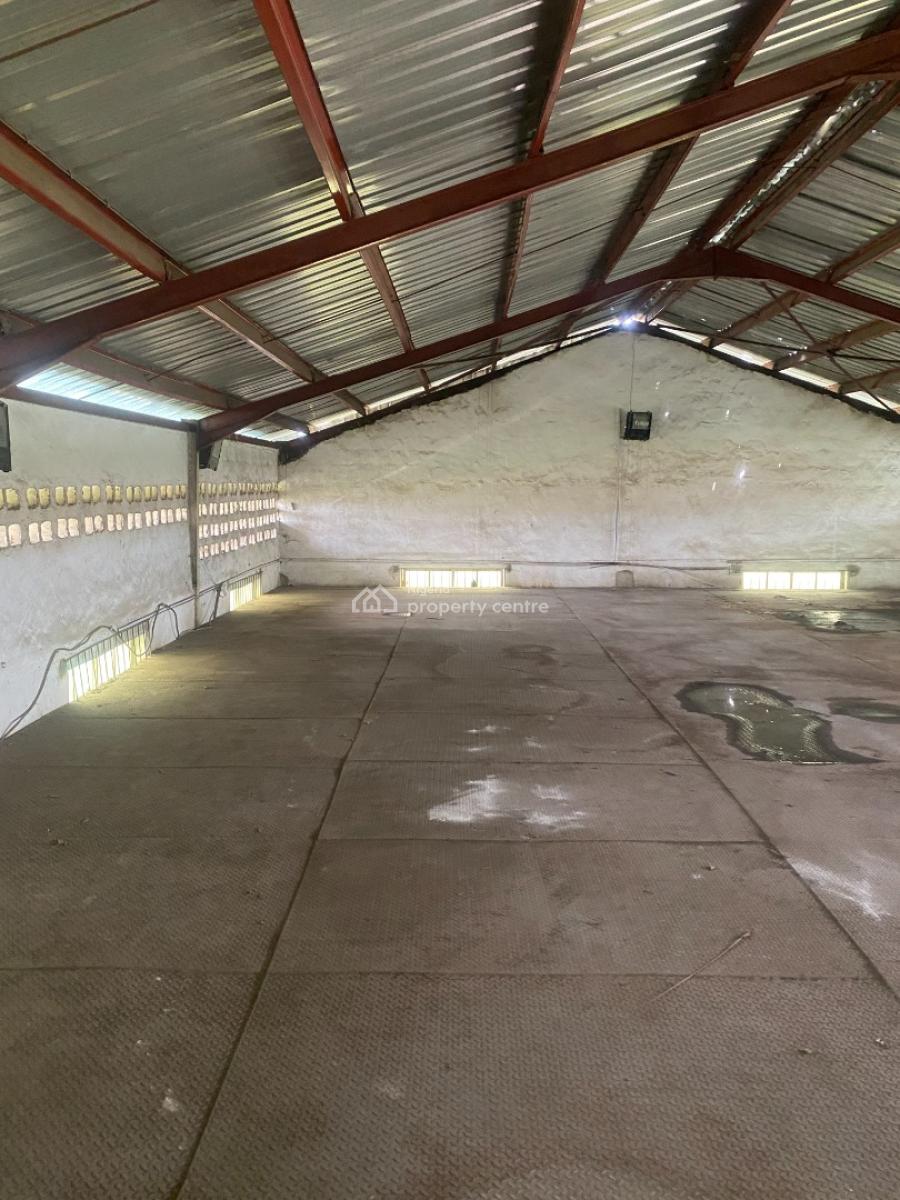 Ware House Facility, Plot 27 Oshodi Apapa Express Way Cele Bus Stop Lagos, Cele, Isolo, Lagos, Warehouse for Rent
