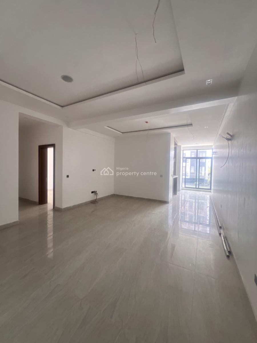 Newly Built and Spacious 2 Bedroom Apartment with Swimming Pool and Gy, Lekki Phase 1, Lekki, Lagos, Flat / Apartment for Sale