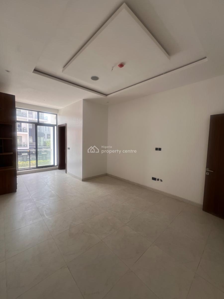 Newly Built and Spacious 2 Bedroom Apartment with Swimming Pool and Gy, Lekki Phase 1, Lekki, Lagos, Flat / Apartment for Sale