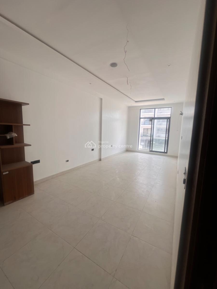 Newly Built and Spacious 2 Bedroom Apartment with Swimming Pool and Gy, Lekki Phase 1, Lekki, Lagos, Flat / Apartment for Sale