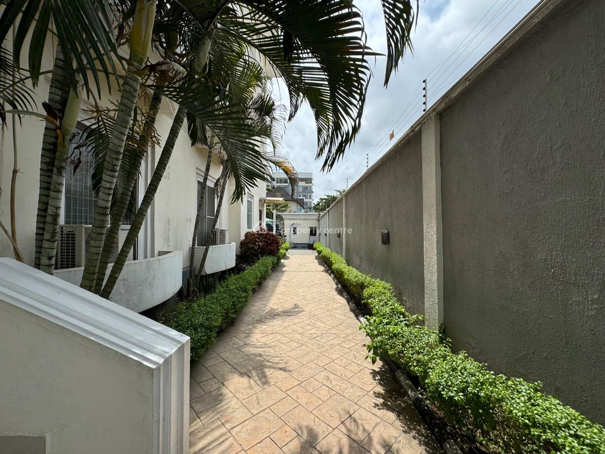6units of 3-bedroom Apartments with Bq & 2units of 1-bedroom Apartment, Oniru, Victoria Island (vi), Lagos, Flat / Apartment for Rent