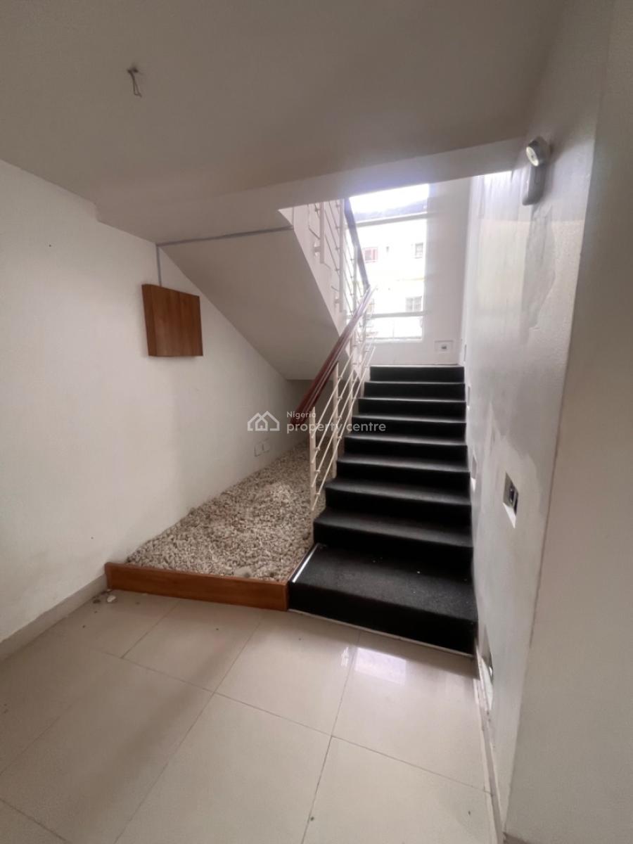 Very Massive 4 Bedroom Semi Detached Duplex in an Enclosed Estate, Lekki Phase 1, Lekki, Lagos, Semi-detached Duplex for Rent