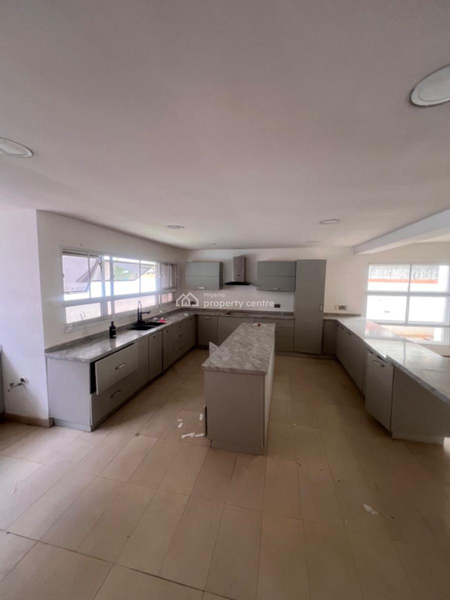 Very Massive 4 Bedroom Semi Detached Duplex in an Enclosed Estate, Lekki Phase 1, Lekki, Lagos, Semi-detached Duplex for Rent