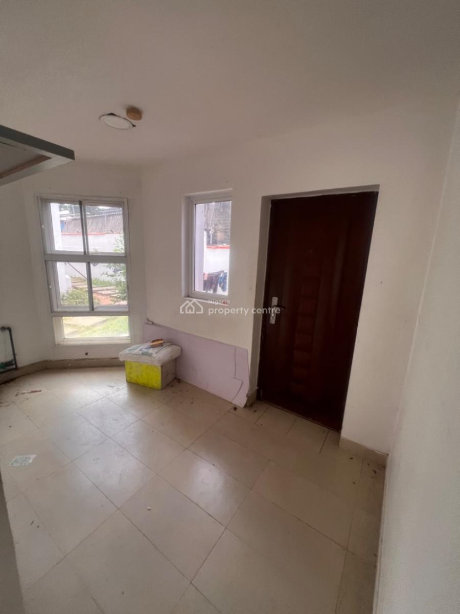 Very Massive 4 Bedroom Semi Detached Duplex in an Enclosed Estate, Lekki Phase 1, Lekki, Lagos, Semi-detached Duplex for Rent