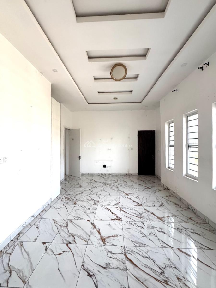 𝐌𝐀𝐈𝐍𝐓𝐀𝐈𝐍𝐄𝐃 5 𝐁𝐄𝐃𝐑𝐎𝐎𝐌 𝐃𝐄𝐓𝐀𝐂𝐇𝐄𝐃 𝐃𝐔𝐏𝐋𝐄𝐗, Osapa, Lekki, Osapa, Lekki, Lagos, Detached Duplex for Rent